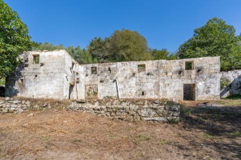 Moradia para Restaurar T0 Venda em Vade,Vila Verde