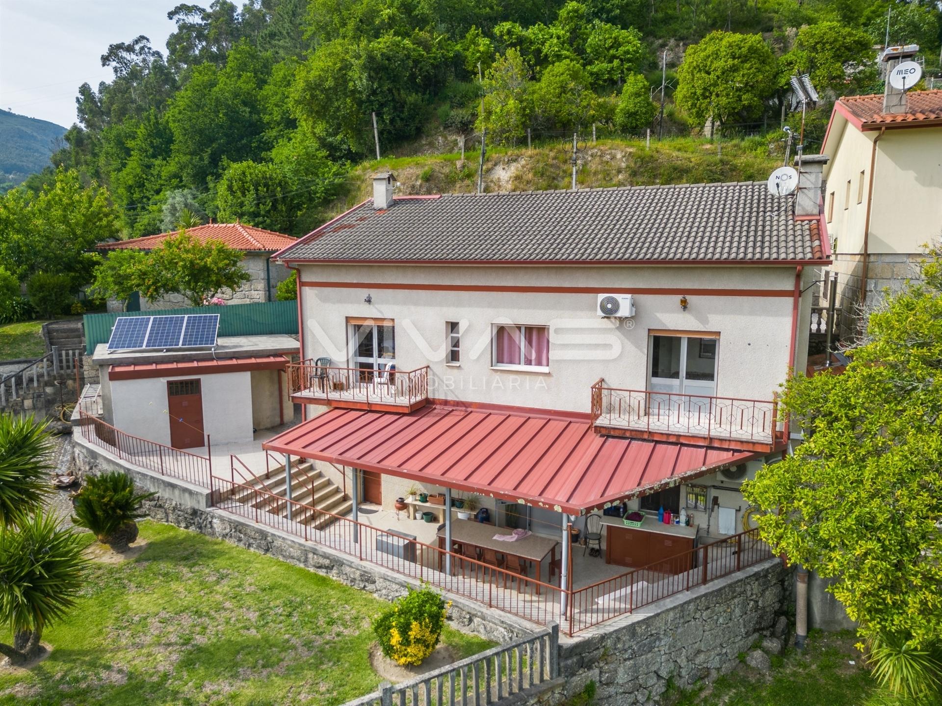 Moradia T3 Venda em Valbom (São Pedro), Passô e Valbom (São Martinho),Vila Verde