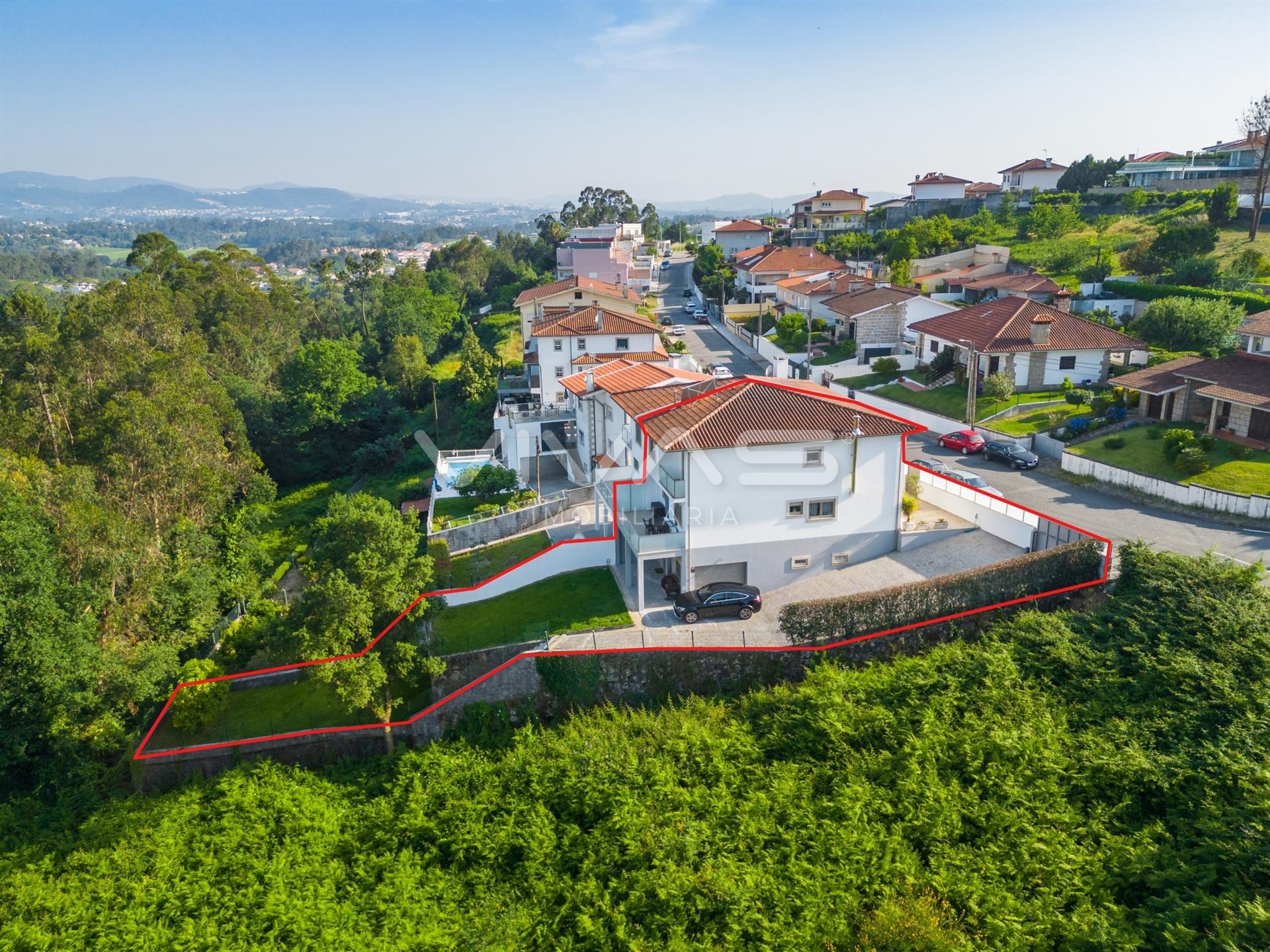 Moradia T3 Venda em Vila Verde e Barbudo,Vila Verde