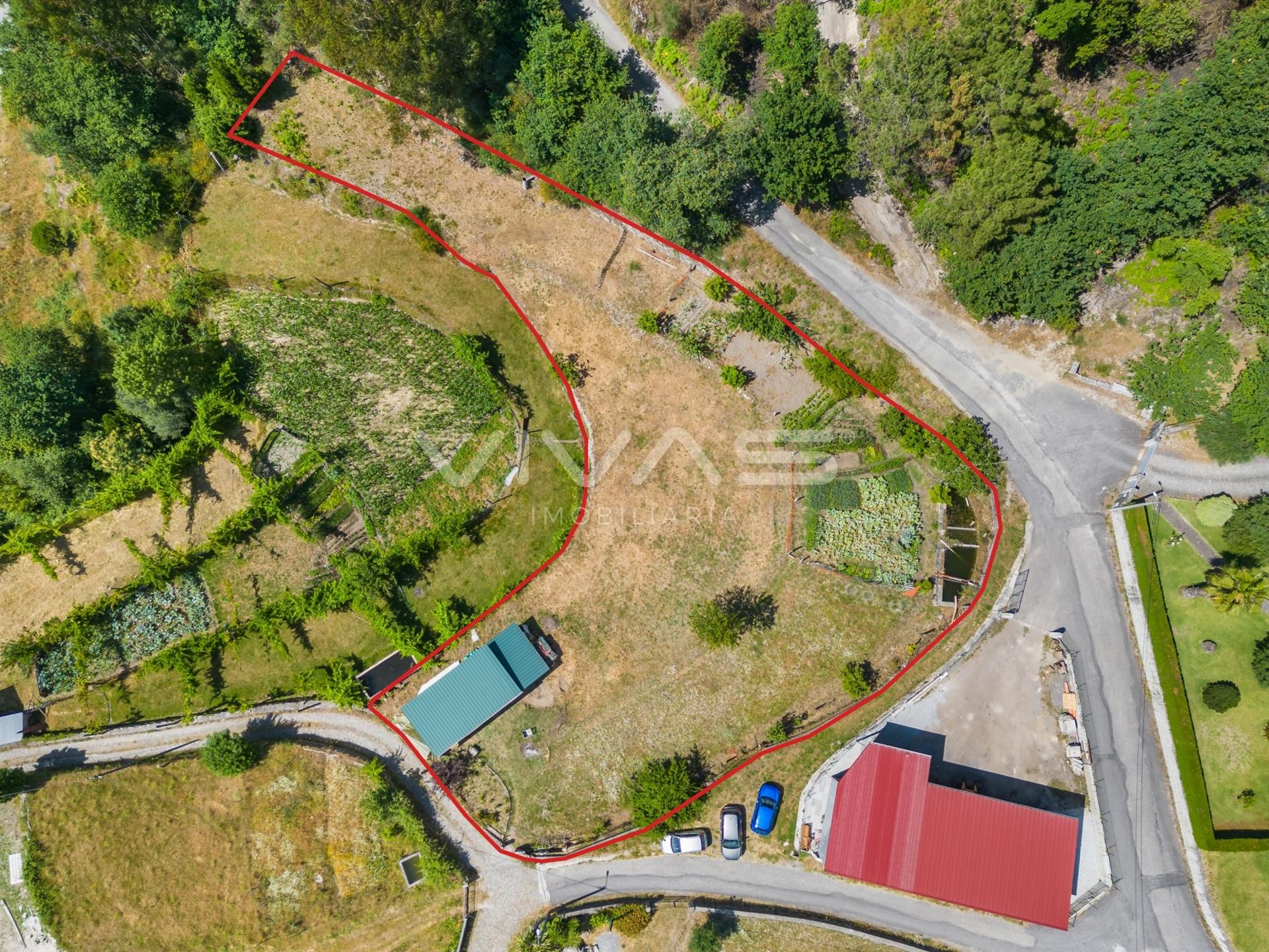 Terreno Para Construção  Venda em Sande, Vilarinho, Barros e Gomide,Vila Verde