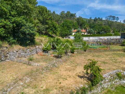 Terreno Para Construção  Venda em Sande, Vilarinho, Barros e Gomide,Vila Verde
