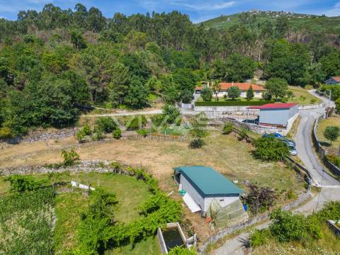 Terreno Para Construção  Venda em Sande, Vilarinho, Barros e Gomide,Vila Verde
