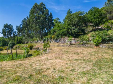 Terreno Para Construção  Venda em Sande, Vilarinho, Barros e Gomide,Vila Verde