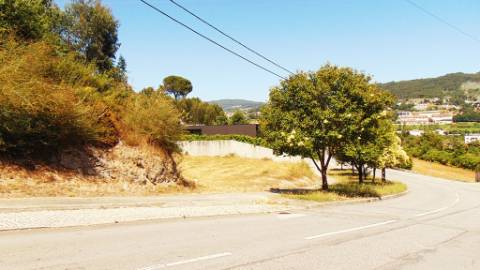 Lote de terreno Urbano junto ao centro da cidade de Vizela!
