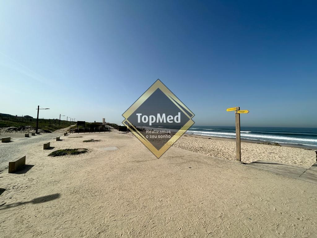 Praia,  Apartamento Duplex T4, vista mar Vila do conde( Árvore )- Mobilado