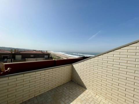 Praia,  Apartamento Duplex T4, vista mar Vila do conde( Árvore )- Mobilado
