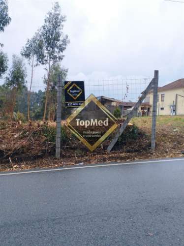 2 Terreno com 2700m2 em Roçadas, Santa Maria da Feira