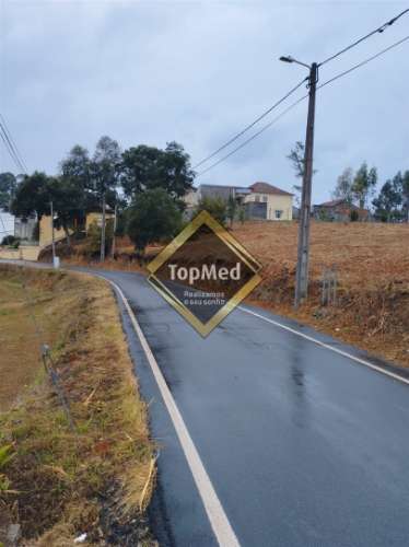2 Terreno com 2700m2 em Roçadas, Santa Maria da Feira