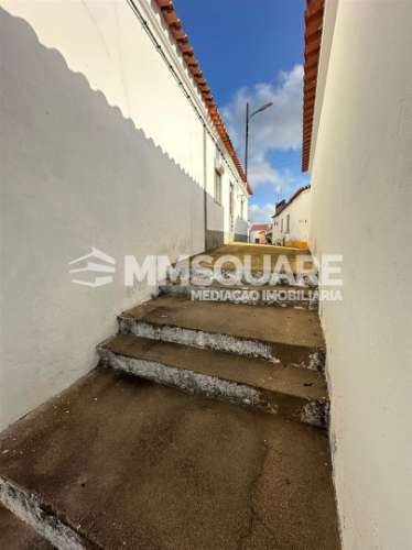 Moradia em Banda T2 Venda em Ourique,Ourique