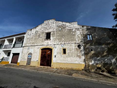 Armazém  Venda em Castro Verde e Casével,Castro Verde