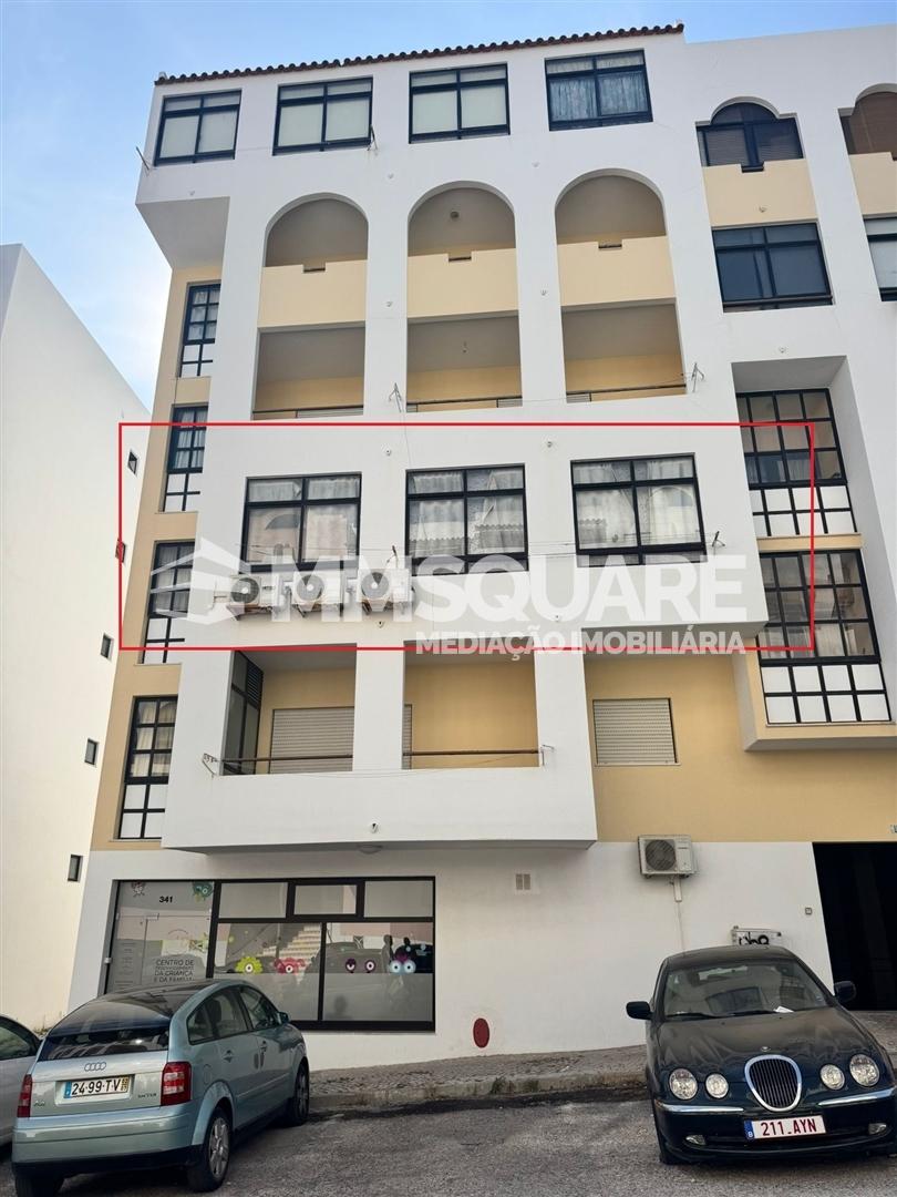 Apartamento T2 - Quarteira