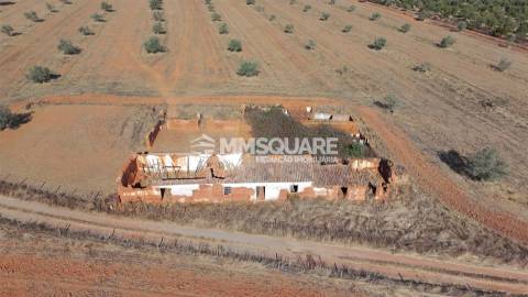 Herdade  Venda em Garvão e Santa Luzia,Ourique