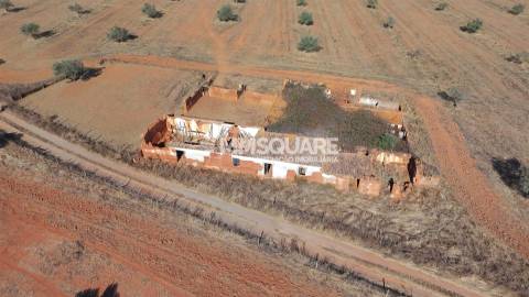 Herdade  Venda em Garvão e Santa Luzia,Ourique