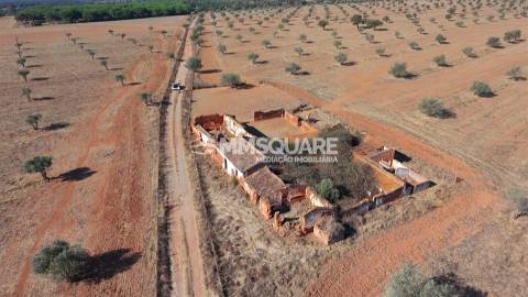 Herdade  Venda em Garvão e Santa Luzia,Ourique