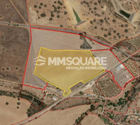 Prédio Rústico em Garvão