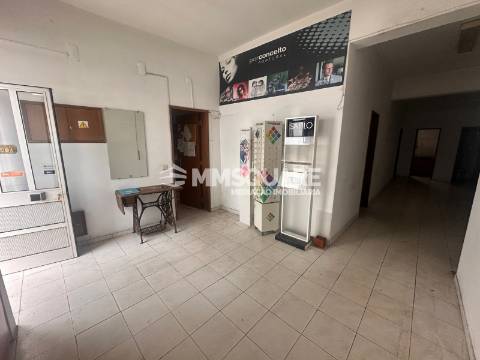 Espaço Comercial no Centro de Almodôvar