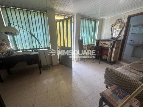 Moradia T3 com Quintal e Garagem em Estação de Ourique – Castro Verde