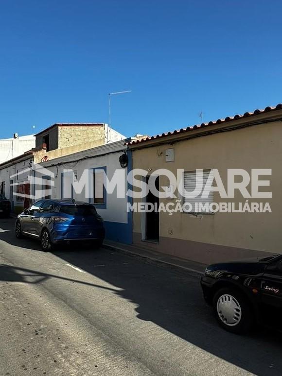 Moradia T2 no centro de Ourique
