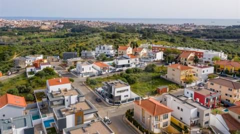 Terreno no Estoril com Projecto Aprovado