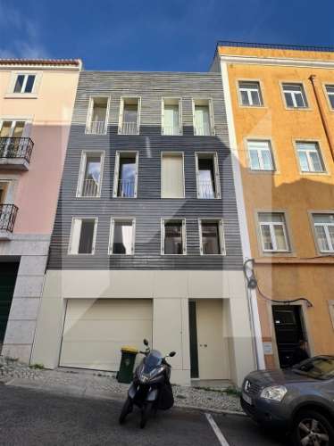 Moradia para Restaurar T3+1 Venda em Campo de Ourique,Lisboa