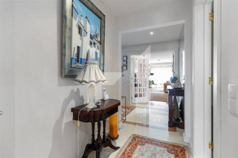 T3 em condominio com Piscina, Ginasio e Jardim