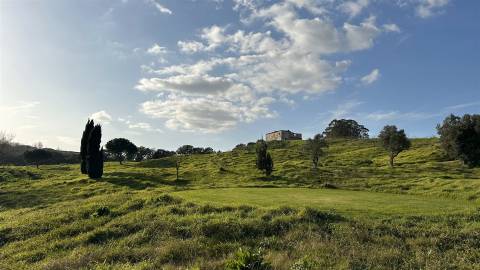 COOLNEST Oeira Golf - Viva com qualidade, pagando menos