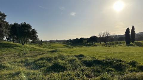 COOLNEST Oeira Golf - Viva com qualidade, pagando menos