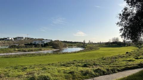 COOLNEST Oeira Golf - Viva com qualidade, pagando menos