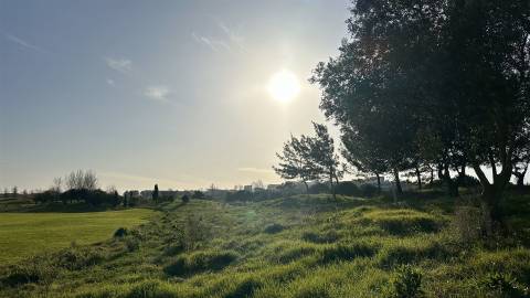 COOLNEST Oeira Golf - Viva com qualidade, pagando menos