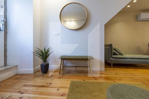 T1 luminoso com terraço em Alcântara - conforto, conveniência e vida de bairro