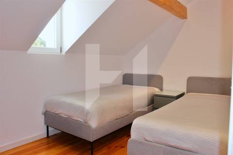 Moradia T2 Duplex em Campolide