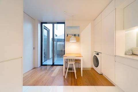 Moradia T4 em Belém com pátios e estacionamento | Condomínio privado