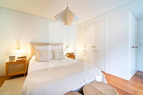 Moradia T4 em Belém com pátios e estacionamento | Condomínio privado