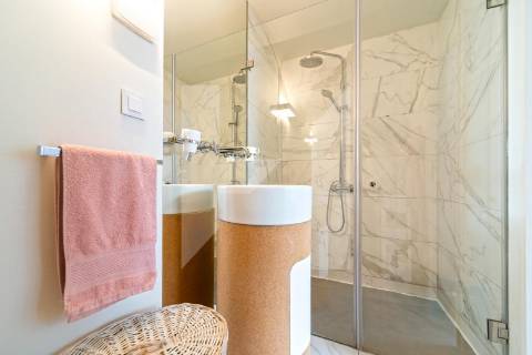 Moradia T4 em Belém com pátios e estacionamento | Condomínio privado