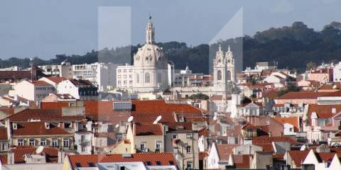T2 em zona histórica de Lisboa – 100 m²