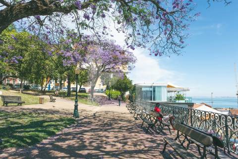 T2 em zona histórica de Lisboa – 100 m²