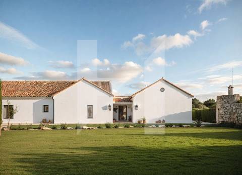 Terreno com Projeto Aprovado | Vista Serra de Sintra | Colares