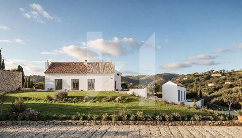 Terreno com Projeto Aprovado | Vista Serra de Sintra | Colares