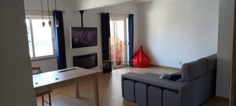 Apartamento T4 Venda em Laranjeiro e Feijó,Almada