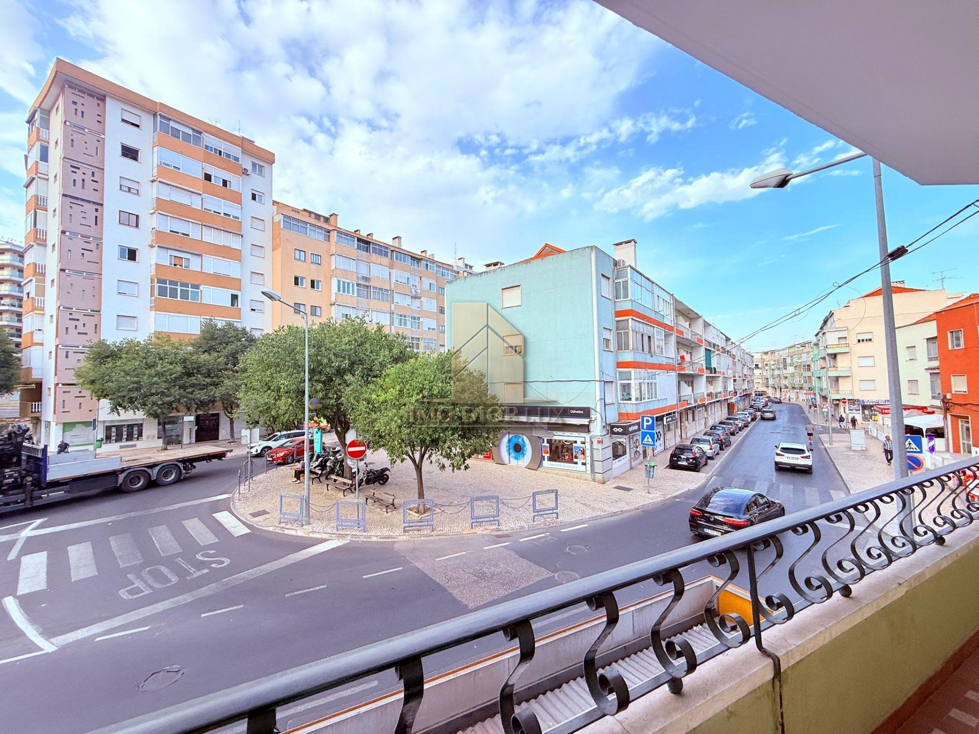 Apartamento T2 Venda em Odivelas,Odivelas
