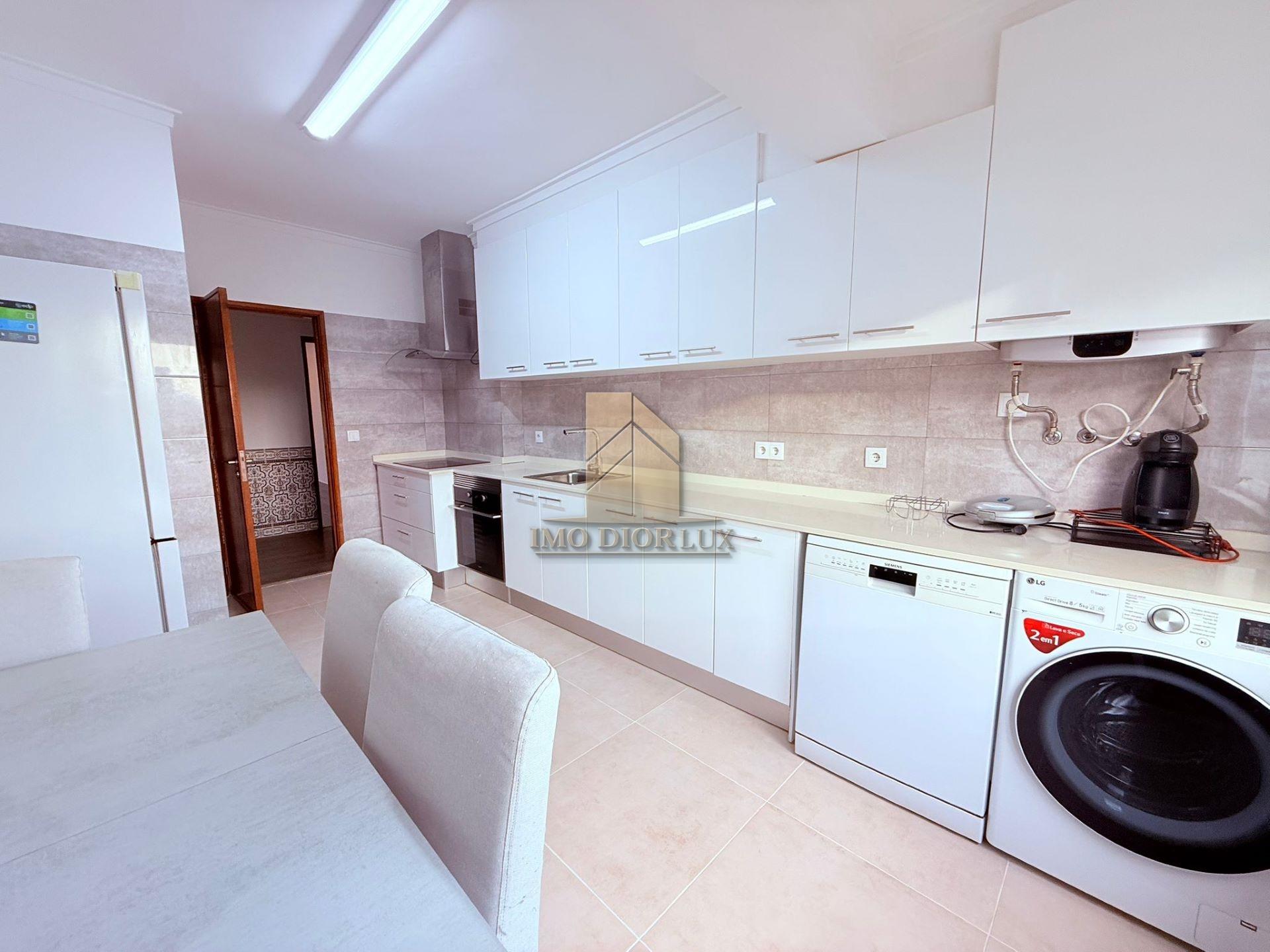 Apartamento T2 Venda em Odivelas,Odivelas
