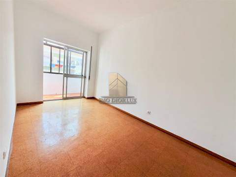 Apartamento T2 Venda em Barreiro e Lavradio,Barreiro