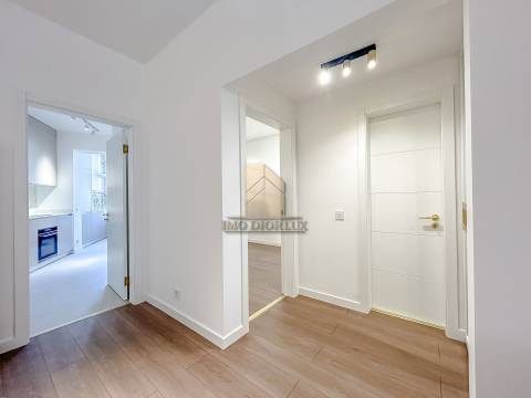 Apartamento T2 Venda em Santo António,Lisboa