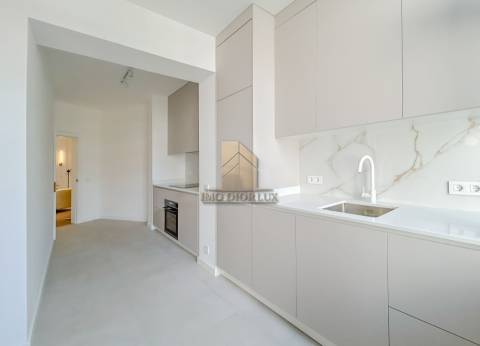 Apartamento T2 Venda em Santo António,Lisboa