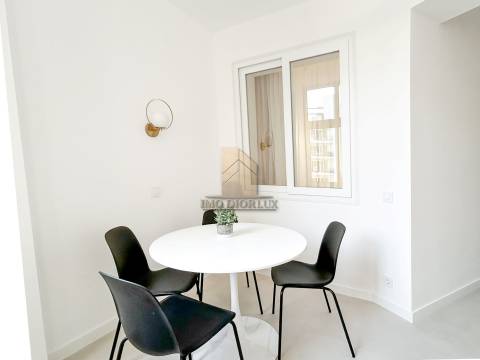 Apartamento T2 Venda em Santo António,Lisboa