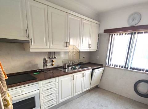 Apartamento T2 Venda em Algueirão-Mem Martins,Sintra