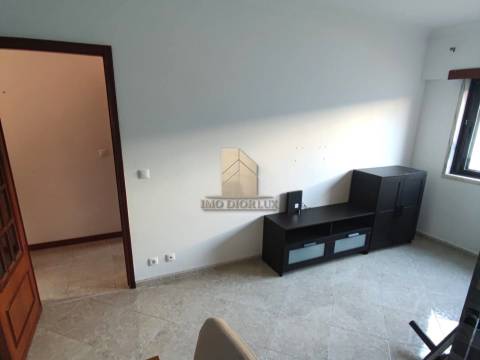 Apartamento T2 Venda em Algueirão-Mem Martins,Sintra