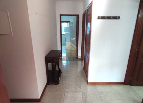 Apartamento T2 Venda em Algueirão-Mem Martins,Sintra