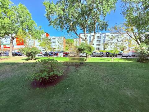 Apartamento T2 Venda em Oeiras e São Julião da Barra, Paço de Arcos e Caxias,Oeiras