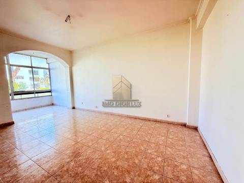 Apartamento T2 Venda em Oeiras e São Julião da Barra, Paço de Arcos e Caxias,Oeiras